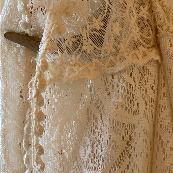 Lace scarf - Picture 8 of 8